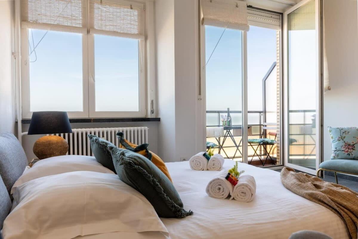 Huswell - Beautiful Spacious Studio With Frontal Sea View Кнокке-Гейст Екстер'єр фото