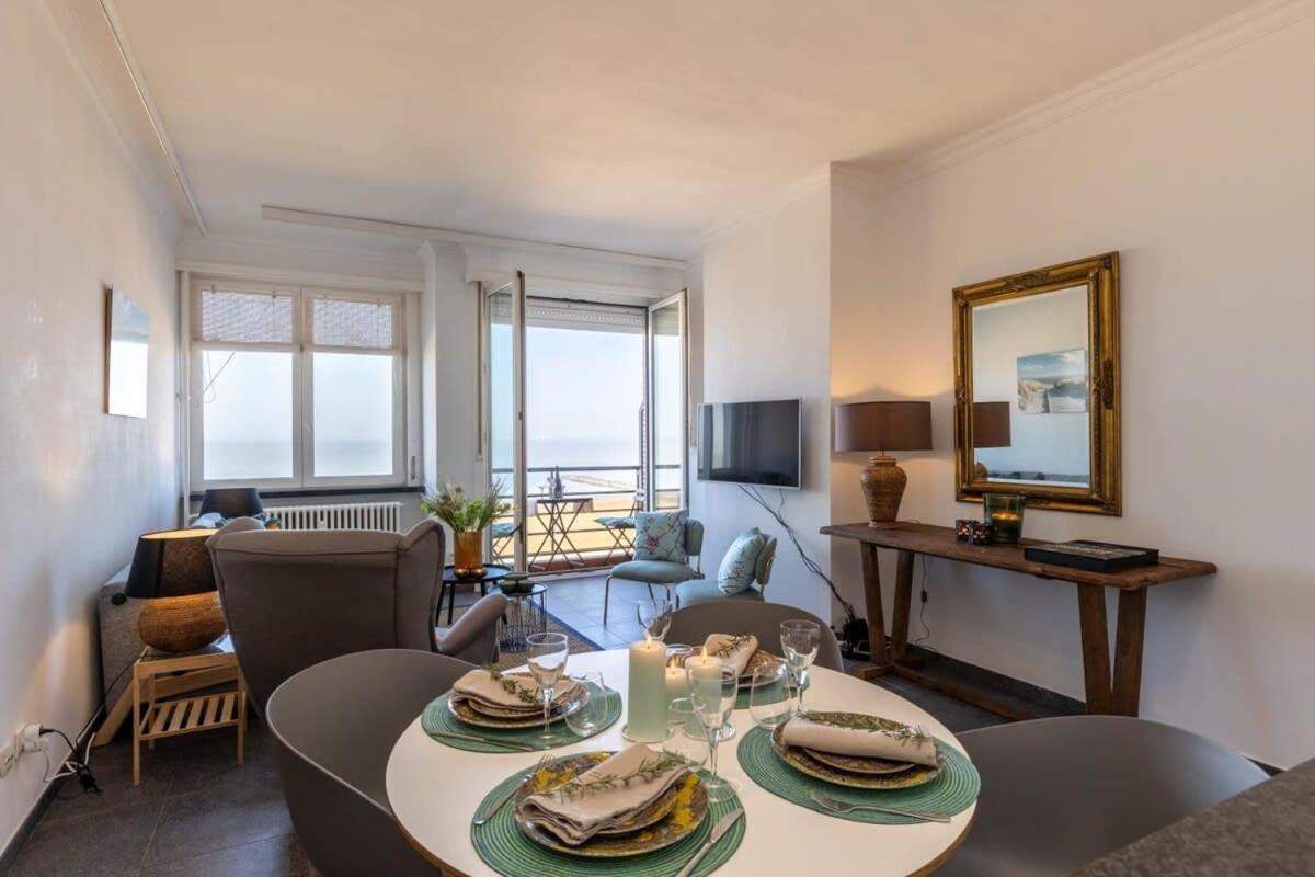 Huswell - Beautiful Spacious Studio With Frontal Sea View Кнокке-Гейст Екстер'єр фото