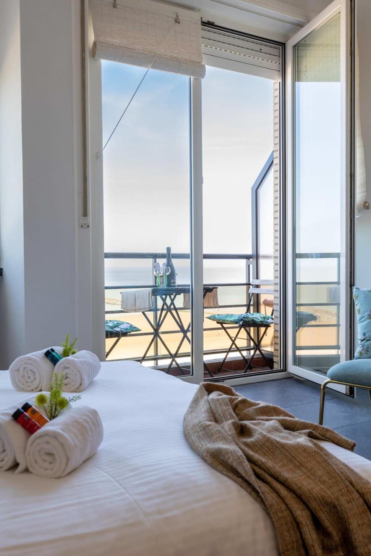 Huswell - Beautiful Spacious Studio With Frontal Sea View Кнокке-Гейст Екстер'єр фото